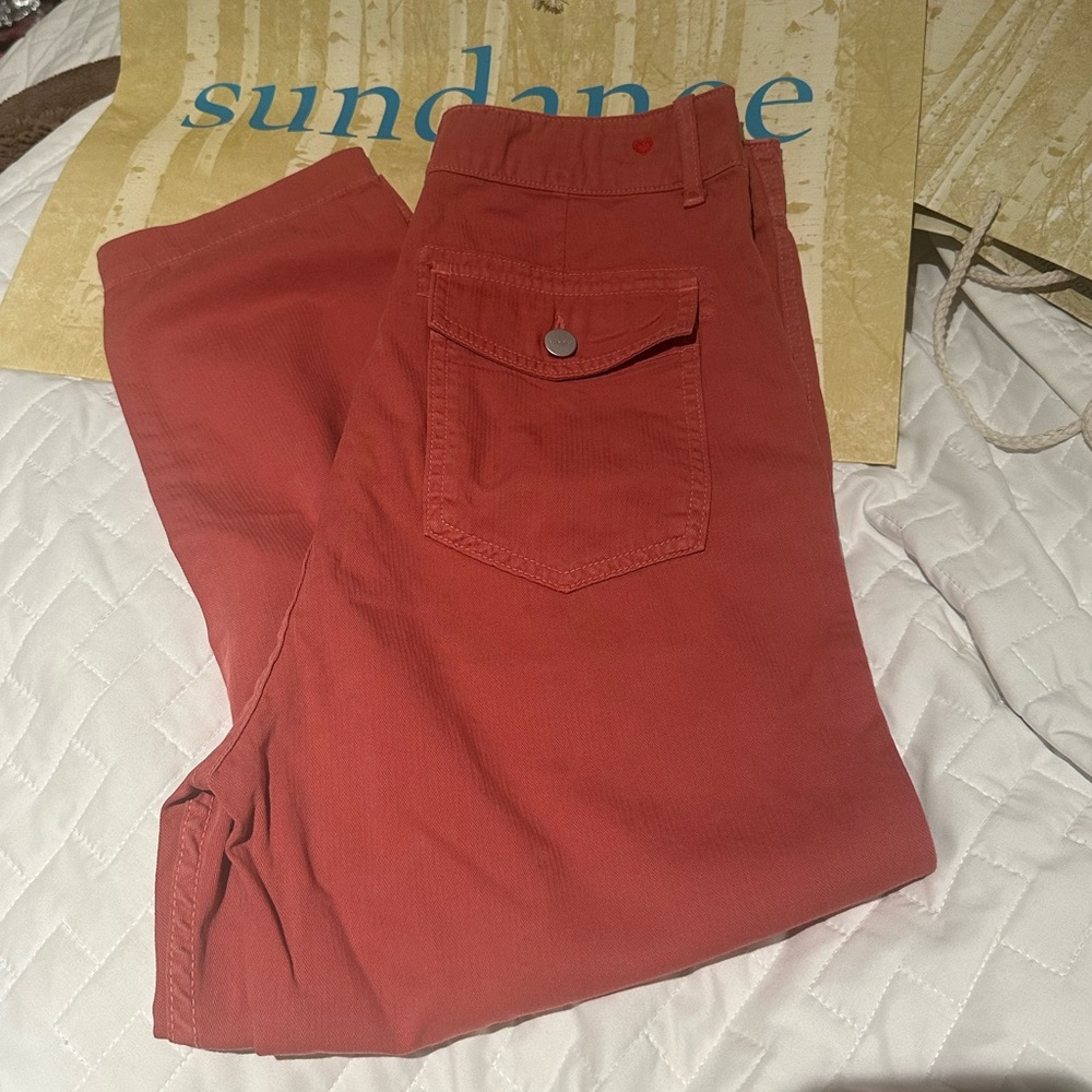 SUNDANCE Sundry Size 4 (27) Coral lightweight Croft Capri Pants NEW retail $188